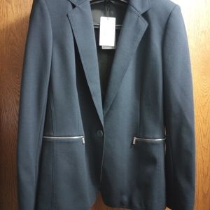 NWT Size 14 Navy (Ink) Blazer with zip pocket detail.